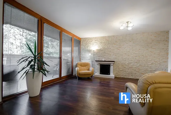 Pronájem bytu 2+kk, Praha - Prosek, Litoměřická, 68 m2
