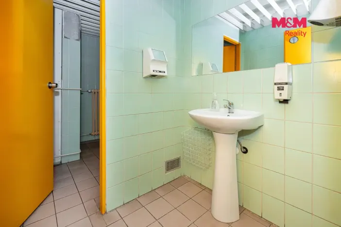 Pronájem kanceláře, Pardubice - Zelené Předměstí, 28 m2