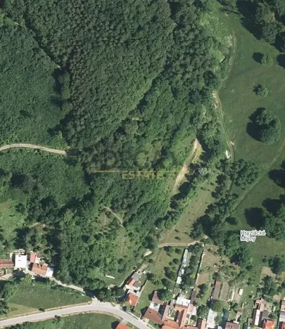 Prodej podílu pole, Suchov, 3184 m2