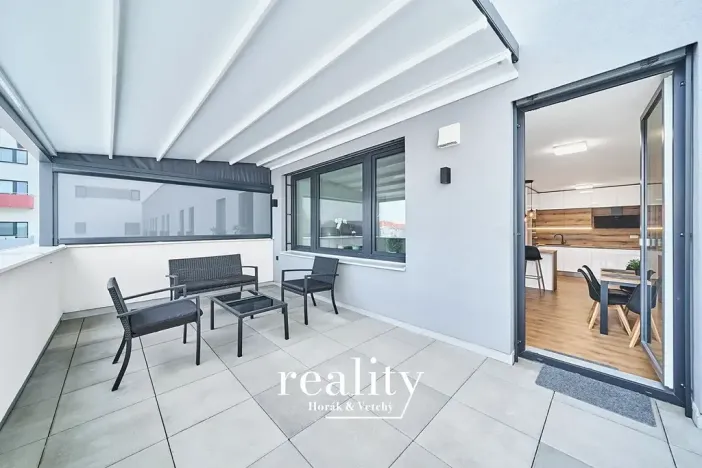 Pronájem bytu 2+kk, Znojmo, Kosmákova, 62 m2