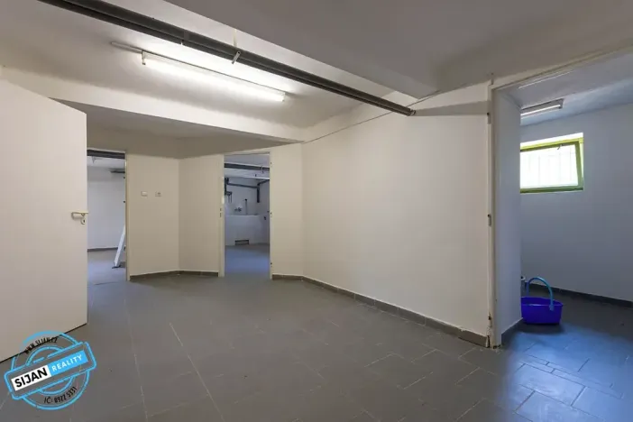 Prodej bytu 3+1, Opava, Okruhy, 112 m2
