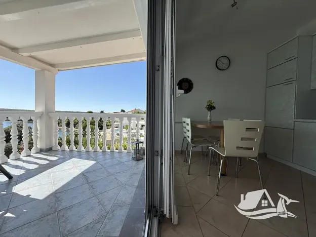 Prodej bytu 4+kk, Posedarje, Chorvatsko, 66 m2