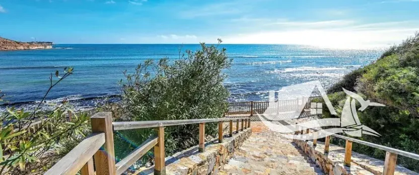 Prodej bytu 3+kk, Torrevieja, Španělsko, 65 m2