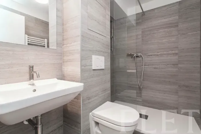Pronájem bytu 1+kk, Praha - Libeň, Kotlaska, 25 m2