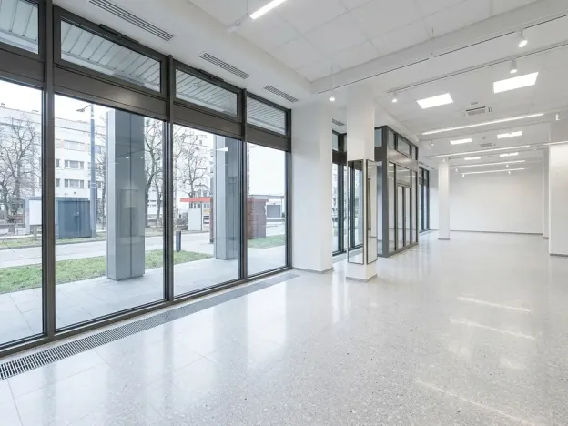 Pronájem obchodního prostoru, Ústí nad Labem, Masarykova, 423 m2