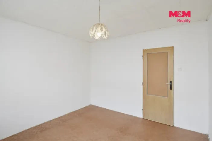 Prodej bytu 3+1, Libochovice, Revoluční, 71 m2