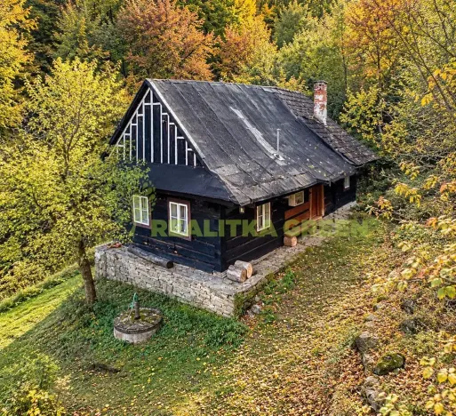 Prodej chaty, Hovězí, 281 m2