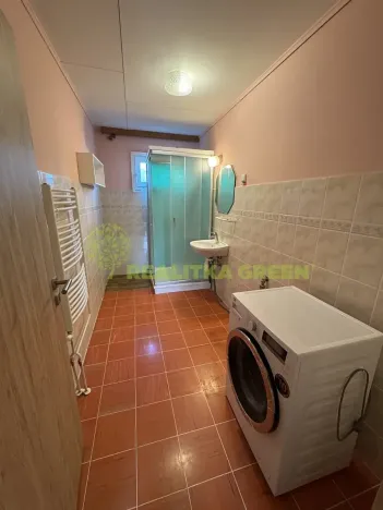 Prodej rodinného domu, Doubravy, 142 m2