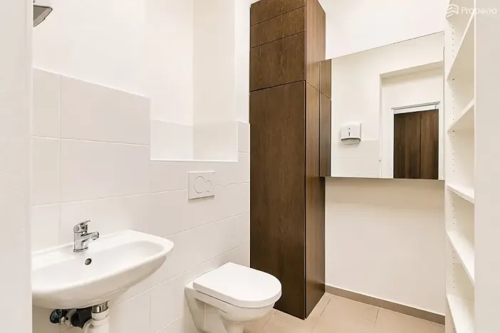 Pronájem kanceláře, Brno, Plotní, 93 m2