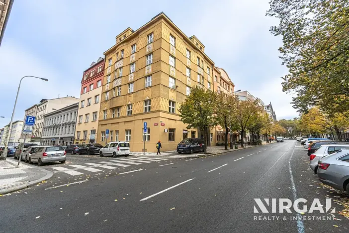 Prodej restaurace, Praha - Vinohrady, Balbínova, 198 m2