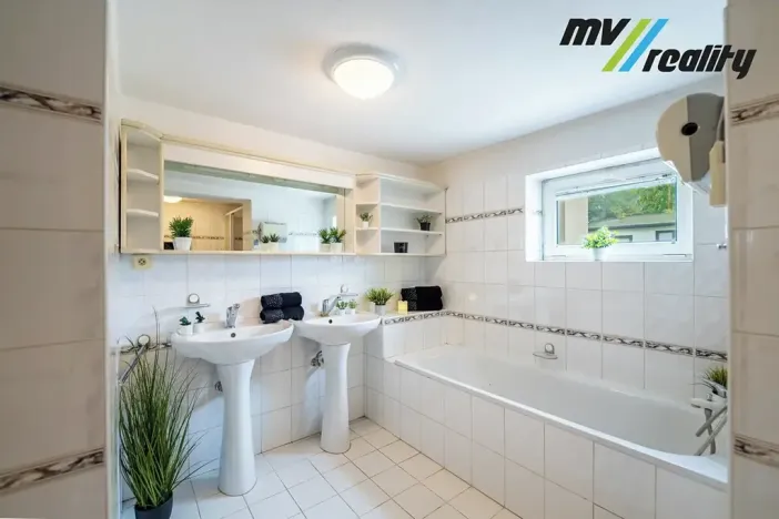 Prodej rodinného domu, Čelákovice, Na Požárech, 202 m2