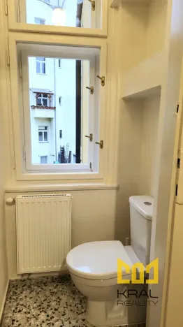 Pronájem bytu 2+1, Praha - Smíchov, Grafická, 57 m2