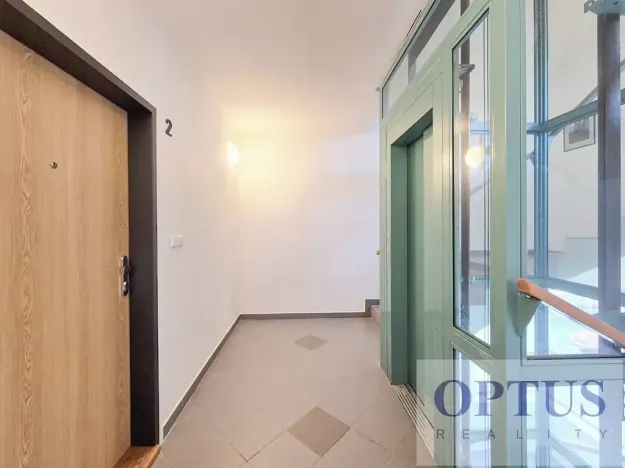 Pronájem bytu 4+1, Praha - Liboc, U silnice, 200 m2