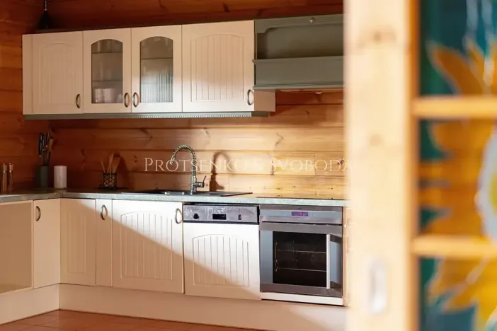 Prodej ubytování, Trhové Sviny, Rejta, 800 m2