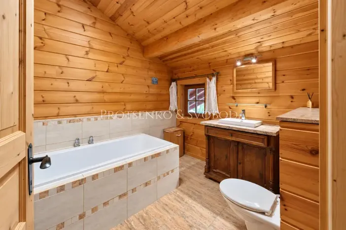 Prodej ubytování, Trhové Sviny, Rejta, 800 m2