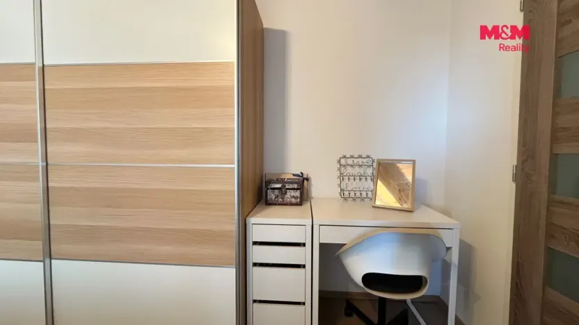 Pronájem bytu 2+kk, Řevničov, Husova, 46 m2
