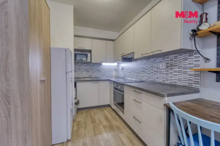 Prodej bytu 2+kk, Praha - Prosek, Vysočanská, 34 m2