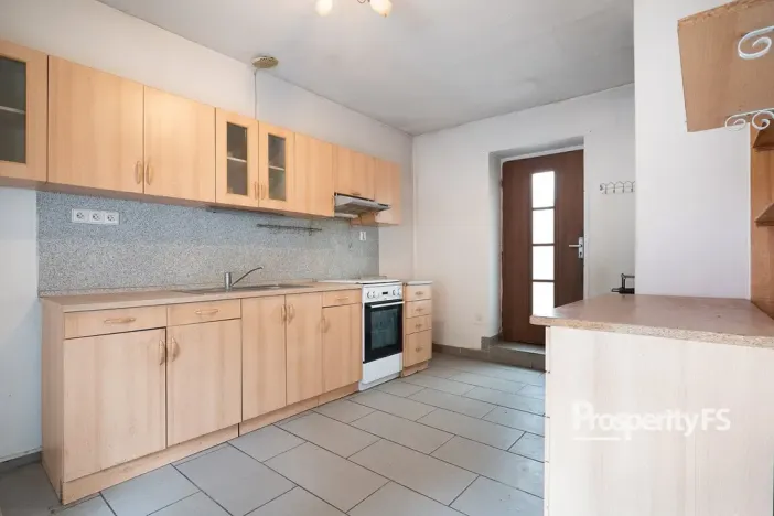 Prodej rodinného domu, Velemín - Režný Újezd, 67 m2