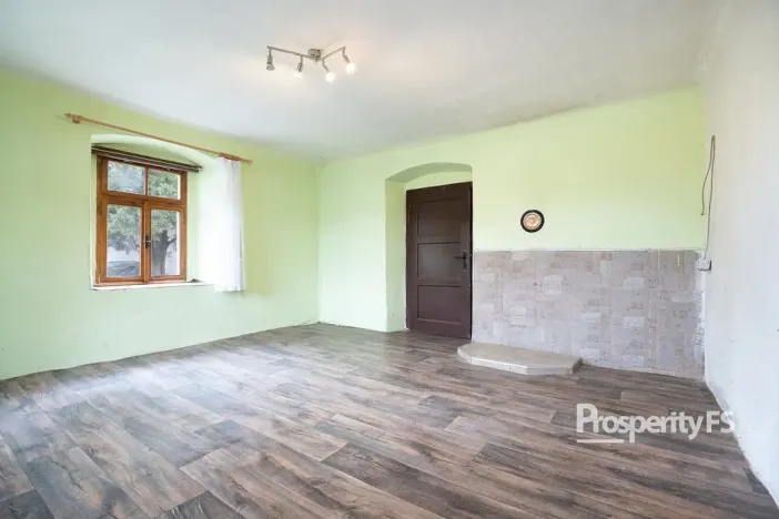Prodej rodinného domu, Velemín - Režný Újezd, 67 m2