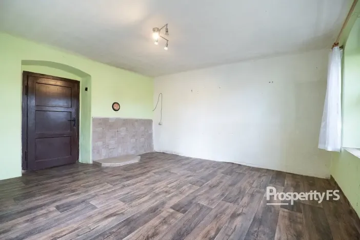 Prodej rodinného domu, Velemín - Režný Újezd, 67 m2