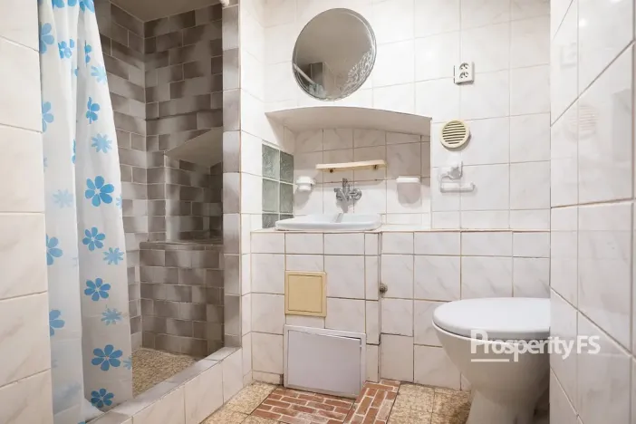 Prodej rodinného domu, Velemín - Režný Újezd, 67 m2