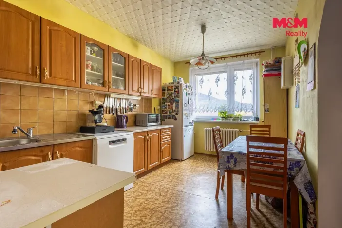 Prodej bytu 3+1, Cvikov - Cvikov I, Československé armády, 74 m2