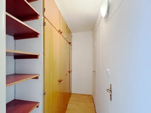 Prodej bytu 3+1, Praha - Střížkov, Varnsdorfská, 56 m2