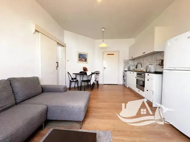 Prodej bytu 3+1, Perivolia, Kypr, 64 m2