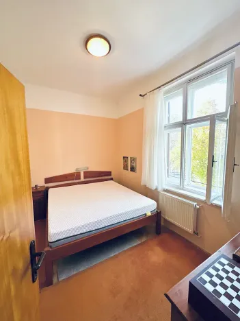Prodej bytu 2+1, Karlovy Vary, Poděbradská, 56 m2