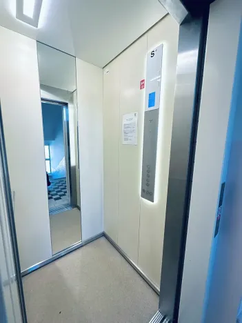 Prodej bytu 2+1, Karlovy Vary, Poděbradská, 56 m2