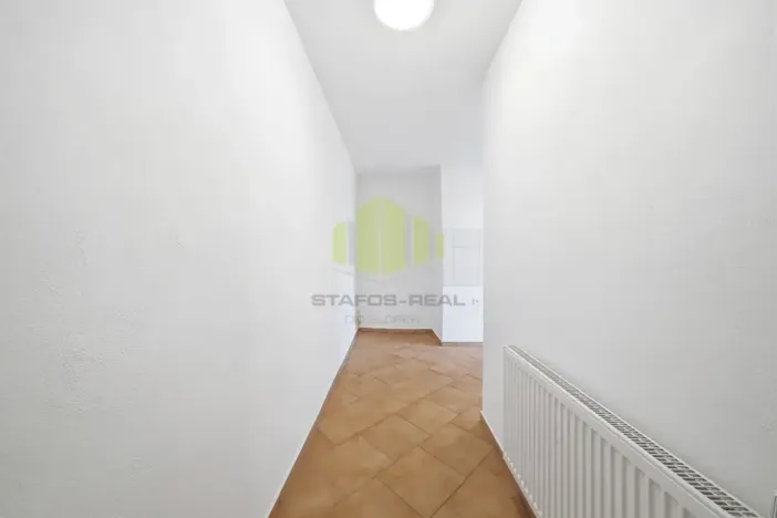 Pronájem bytu 1+1, Prostějov, nám. Spojenců, 37 m2