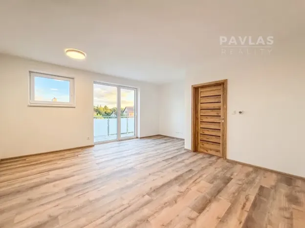 Pronájem bytu 2+kk, České Budějovice, Doudlebská, 67 m2