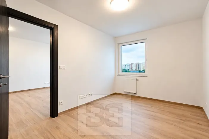 Pronájem bytu 2+kk, České Budějovice, Generála Klapálka, 55 m2