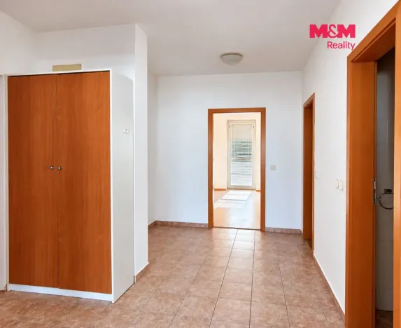Prodej bytu 2+kk, Praha, Na žertvách, 68 m2