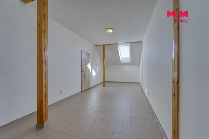 Pronájem bytu 3+kk, Chrást, tř. Čs. odboje, 72 m2