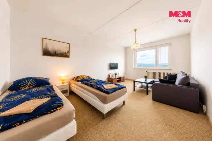 Prodej bytu 2+1, Karlovy Vary - Drahovice, Úvalská, 58 m2