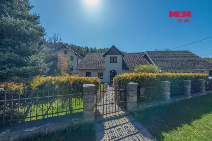 Prodej rodinného domu, Holčovice, 268 m2
