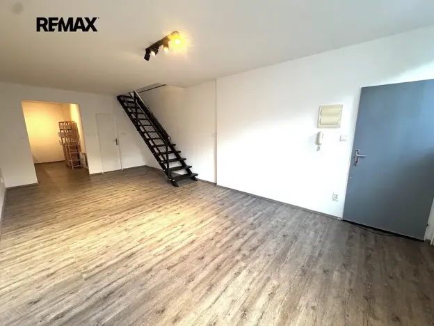 Pronájem bytu 3+1, Černošice, Dr. Janského, 86 m2