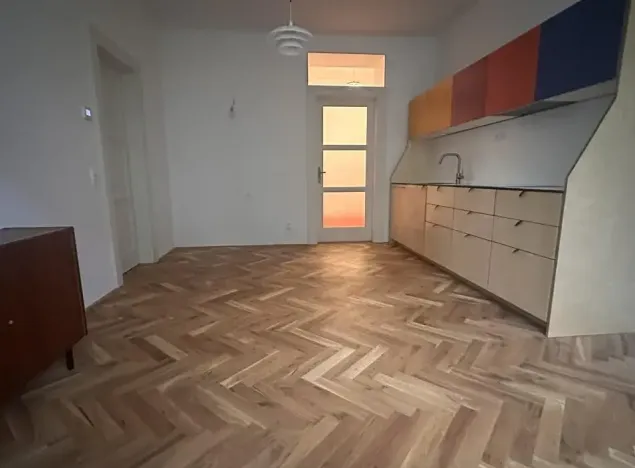 Pronájem bytu 2+kk, Praha - Žižkov, Roháčova, 54 m2