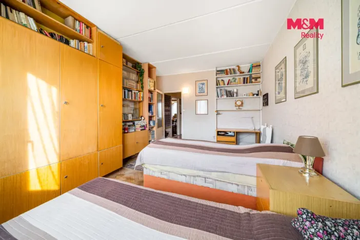 Prodej bytu 2+1, Karlovy Vary - Drahovice, Východní, 60 m2
