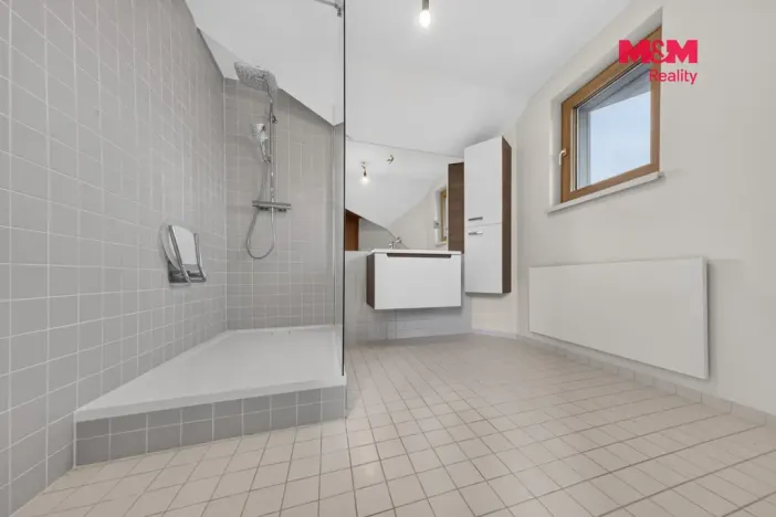 Prodej rodinného domu, Březová-Oleško - Oleško, Východní, 295 m2