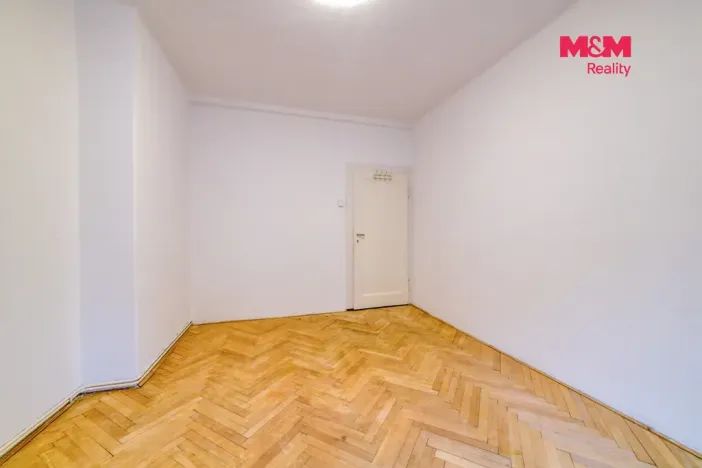 Prodej bytu 4+1, Cheb, Májová, 121 m2