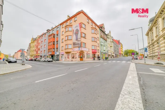 Prodej bytu 4+1, Cheb, Májová, 121 m2