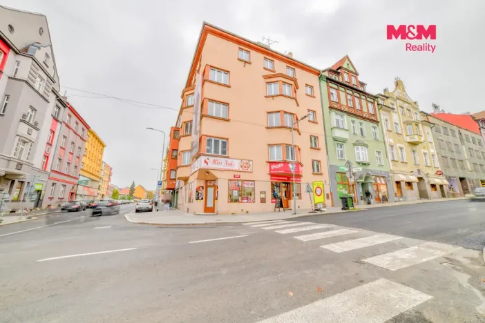 Prodej bytu 4+1, Cheb, Májová, 121 m2