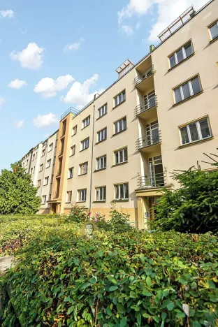 Pronájem bytu 1+kk, Praha - Vinohrady, V Horní Stromce, 22 m2