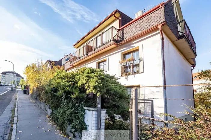 Pronájem bytu 3+kk, Praha - Smíchov, U Malvazinky, 83 m2