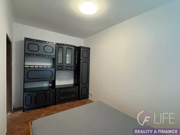 Pronájem bytu 1+1, Vrchlabí, Nám. Míru, 30 m2