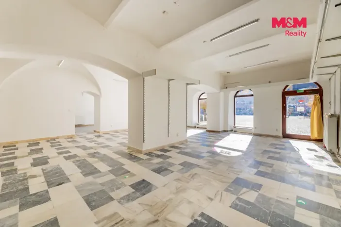 Prodej rodinného domu, Bruntál, nám. Míru, 550 m2