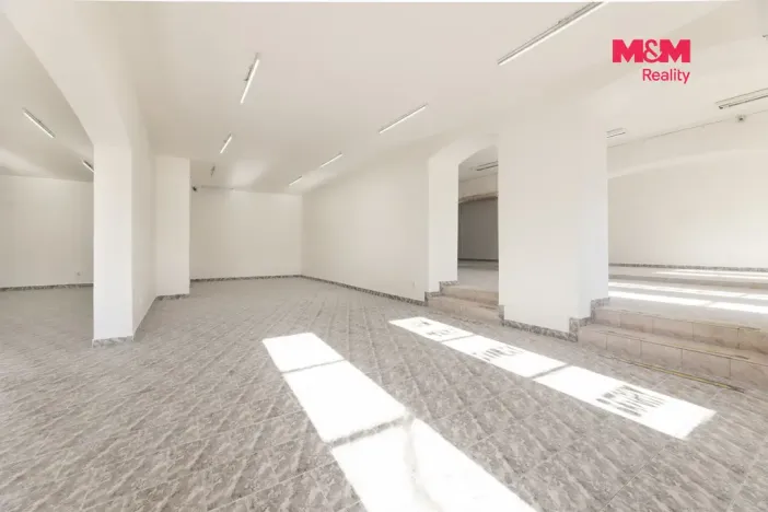 Prodej rodinného domu, Bruntál, nám. Míru, 550 m2