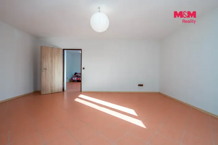 Prodej činžovního domu, Nehvizdy, Pražská, 300 m2